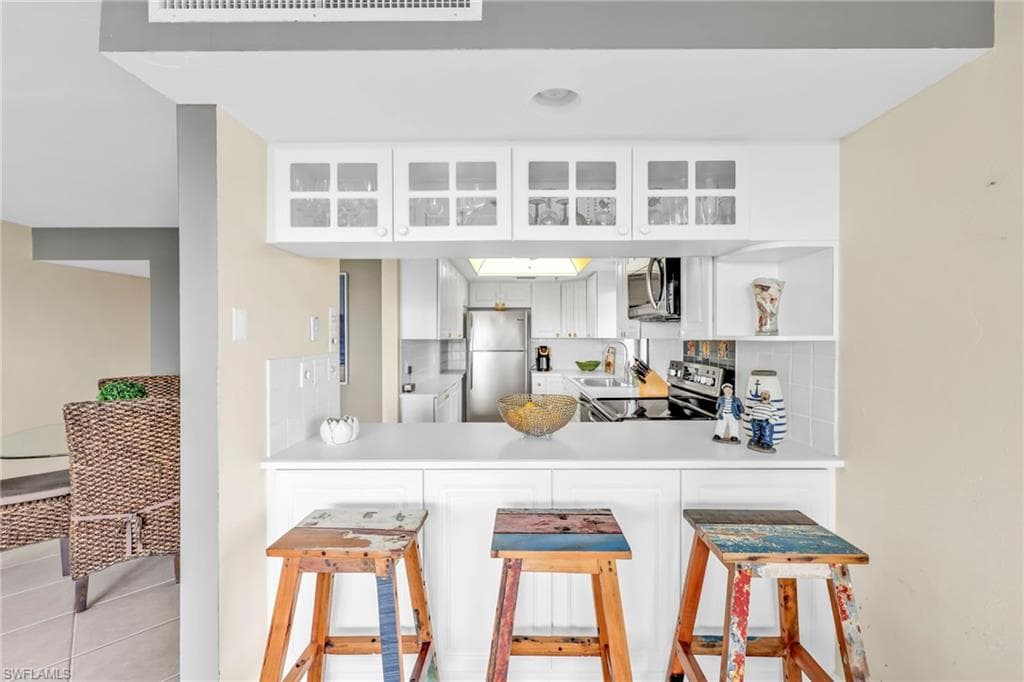 26235 Hickory BLVD # 9A, BONITA SPRINGS FL 34134-7