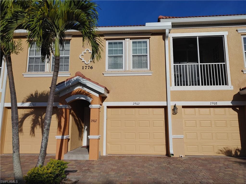 1776 Concordia Lake CIR # 2902, CAPE CORAL FL 33909-27