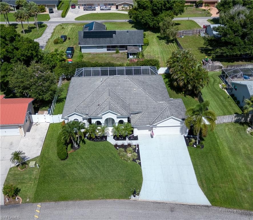 17091 Laurelin CT, NORTH FORT MYERS FL 33917-37