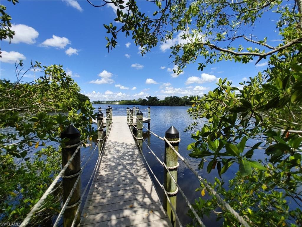 17091 Laurelin CT, NORTH FORT MYERS FL 33917-30