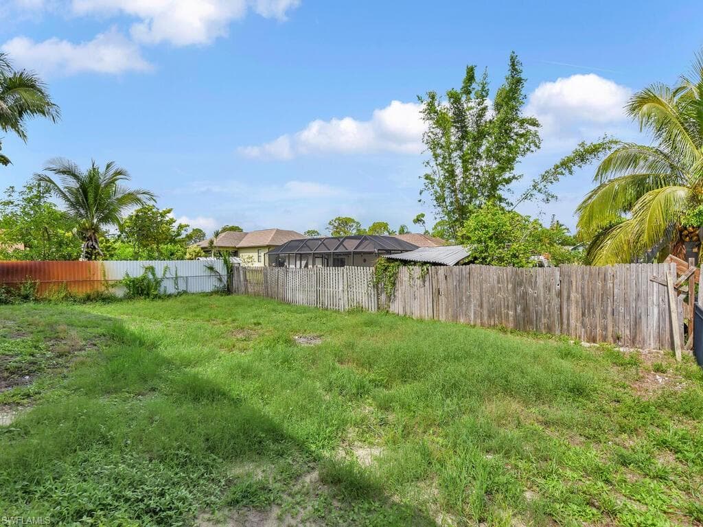 18210 Sycamore RD, FORT MYERS FL 33967-23