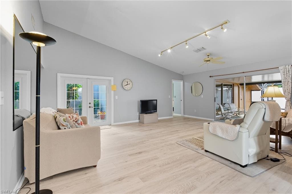 9749 Maplecrest CIR, LEHIGH ACRES FL 33936-5