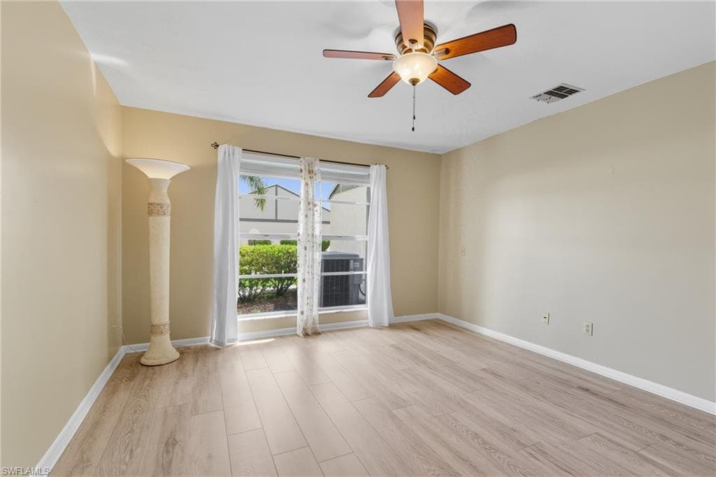9749 Maplecrest CIR, LEHIGH ACRES FL 33936-15