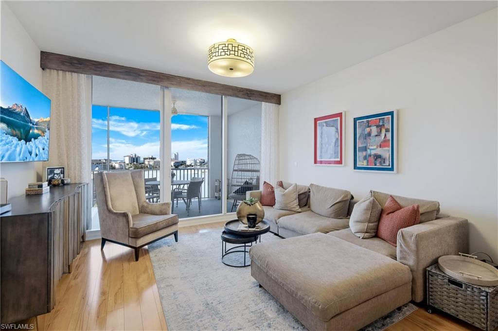 400 Flagship DR # 705, NAPLES FL 34108-1