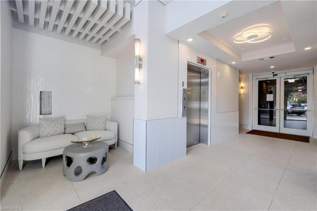 400 Flagship DR # 705, NAPLES FL 34108-12