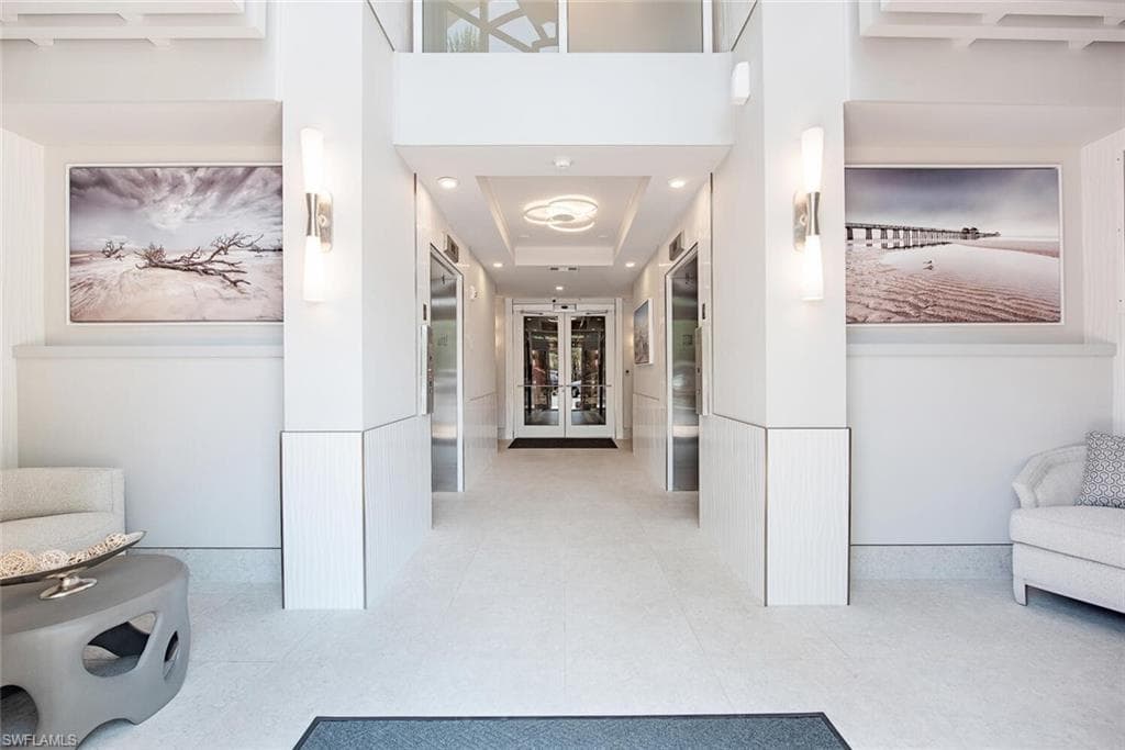 400 Flagship DR # 1002, NAPLES FL 34108-21