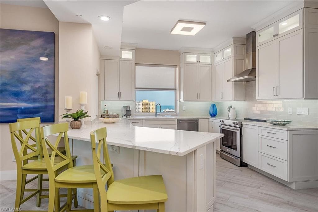 400 Flagship DR # 1002, NAPLES FL 34108-4