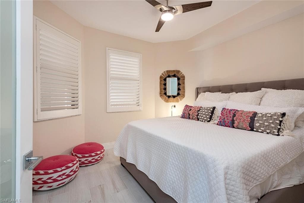 400 Flagship DR # 1002, NAPLES FL 34108-13