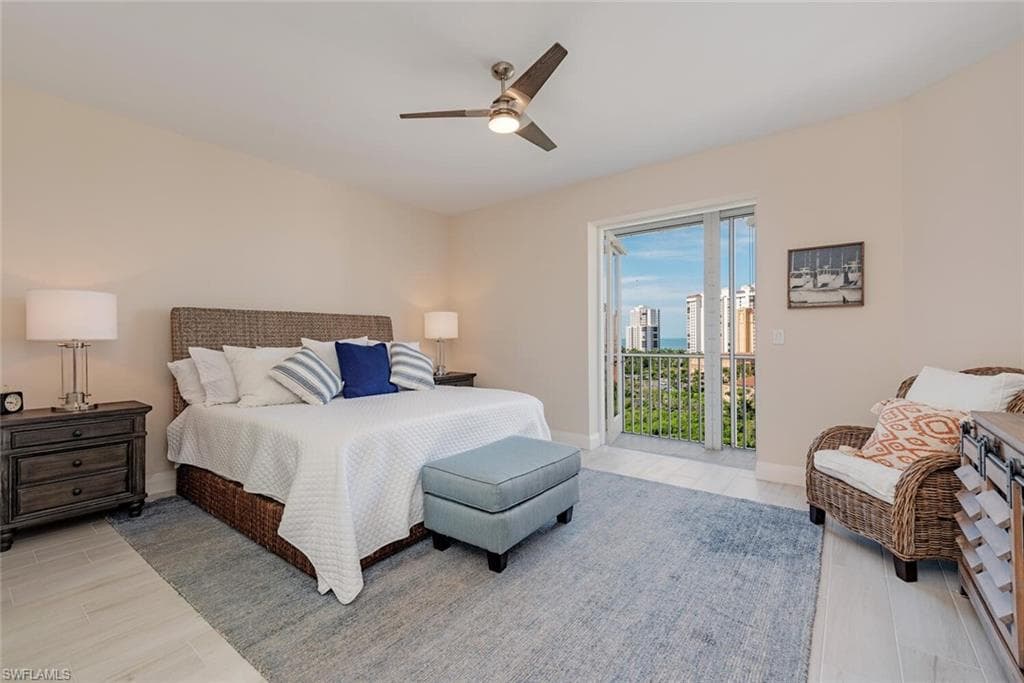 400 Flagship DR # 1002, NAPLES FL 34108-7