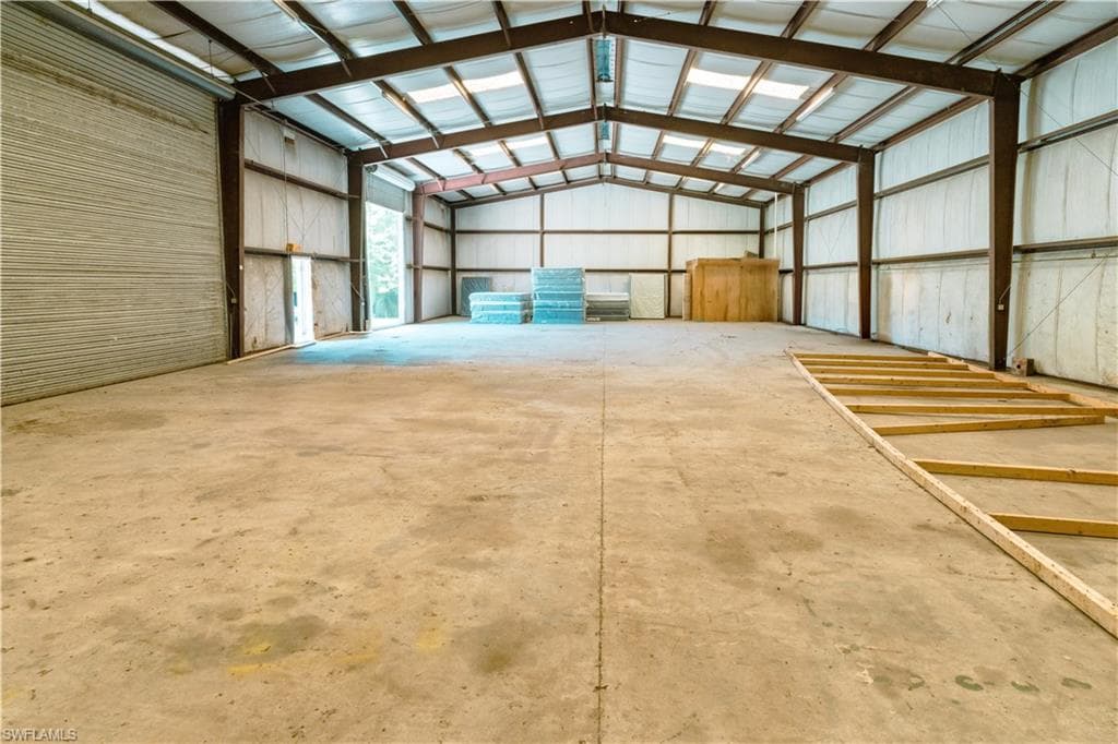 90 Otter Slide RD, EASTPOINT FL 32328-7