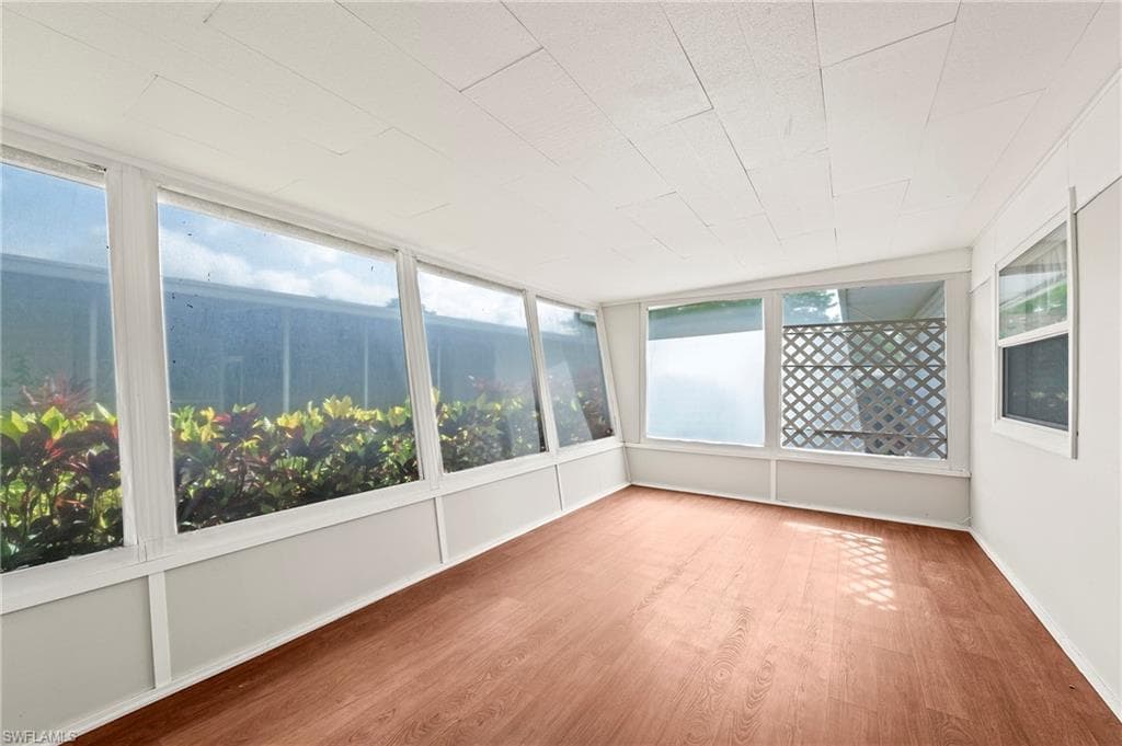 40 Le Mans DR, NAPLES FL 34112-15