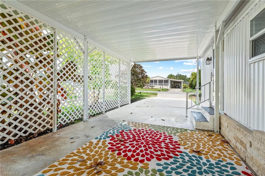 40 Le Mans DR, NAPLES FL 34112-19