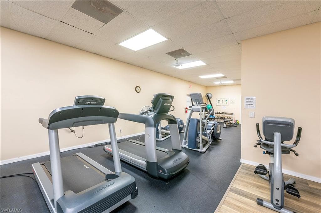 40 Le Mans DR, NAPLES FL 34112-24