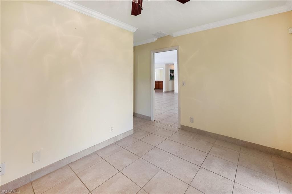 639 Pompano DR-15