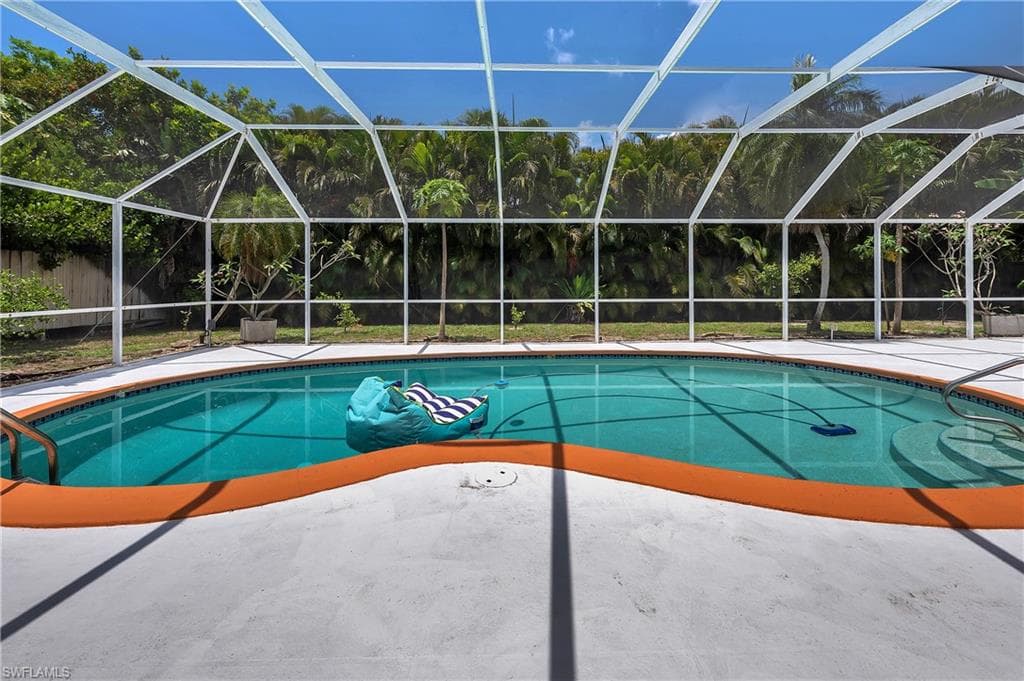 639 Pompano DR-2