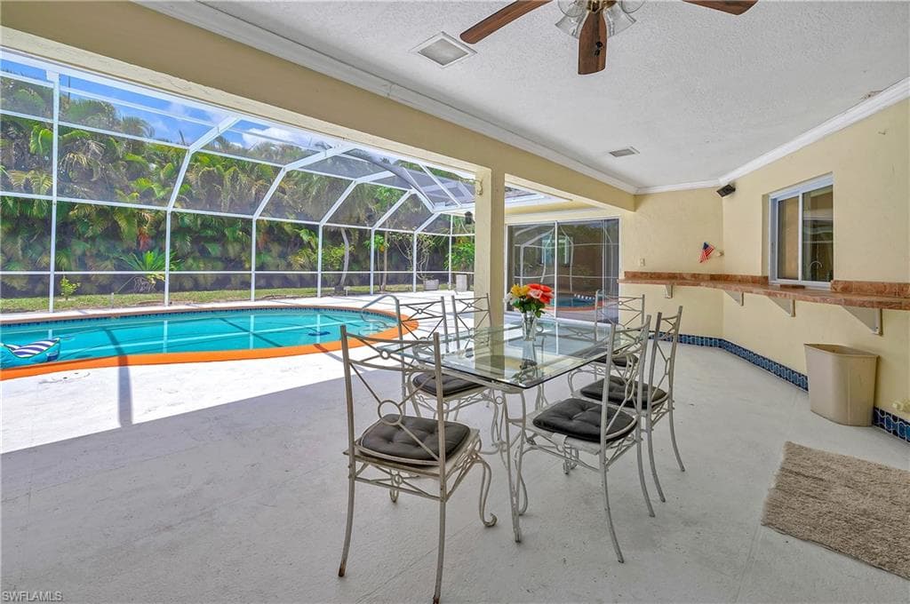 639 Pompano DR-32