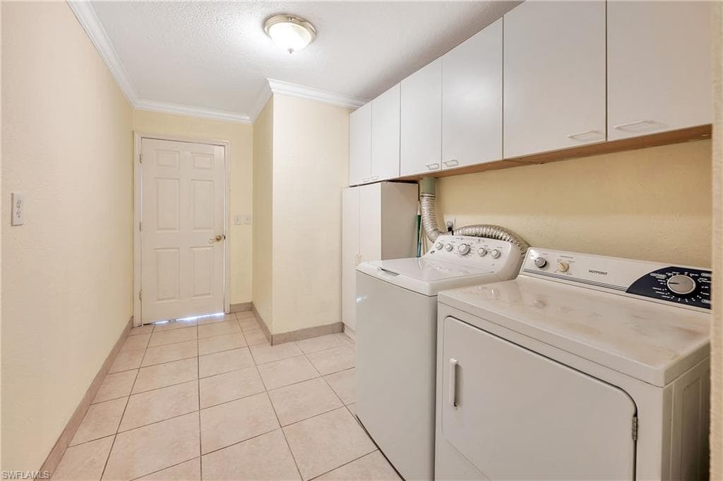 639 Pompano DR-30
