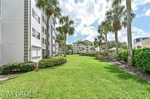 360 Horse Creek DR # 107, NAPLES FL 34110-27
