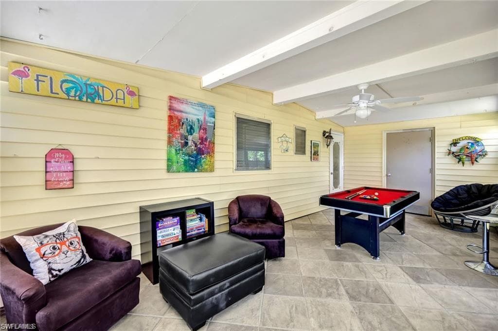 2047 Harbor LN, NAPLES FL 34104-22