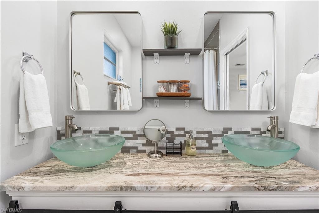 794 95th AVE N, NAPLES FL 34108-22