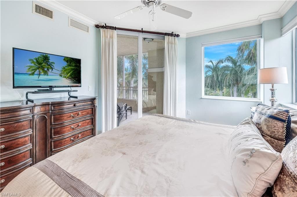 2748 Tiburon BLVD E C-301-17