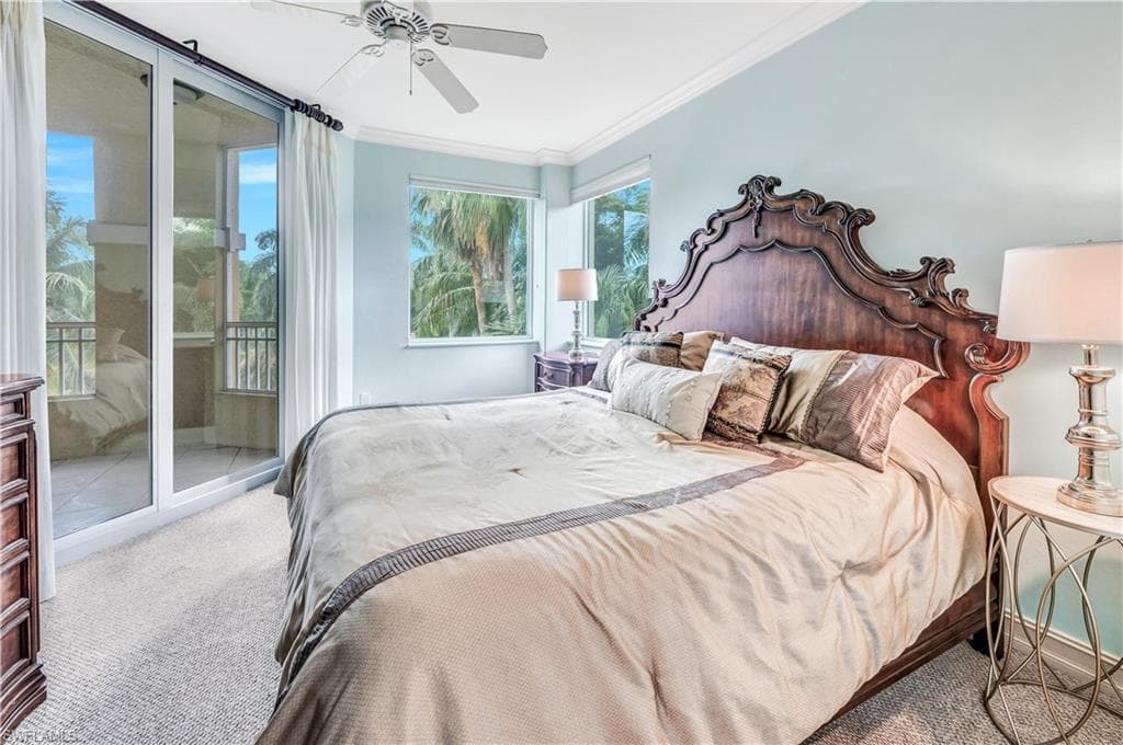2748 Tiburon BLVD E C-301-18
