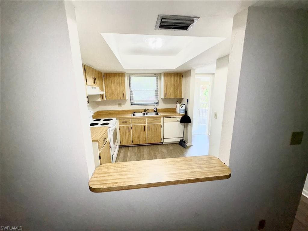 28100 Pine Haven WAY # 6, BONITA SPRINGS FL 34135-8