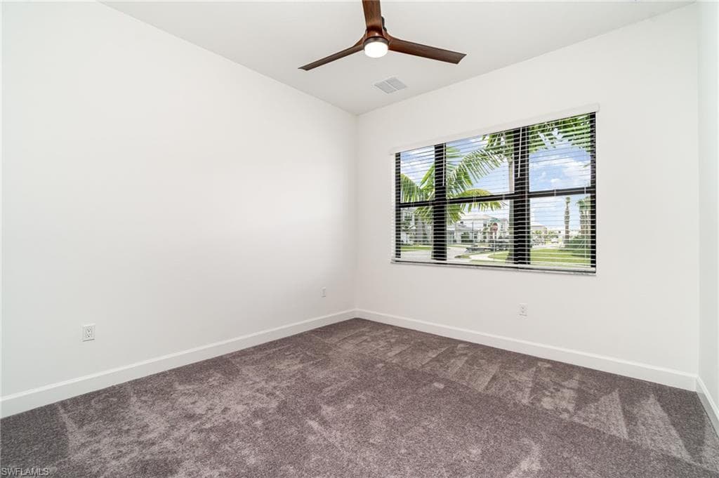 20472 Estero Crossing BLVD, ESTERO FL 33928-9