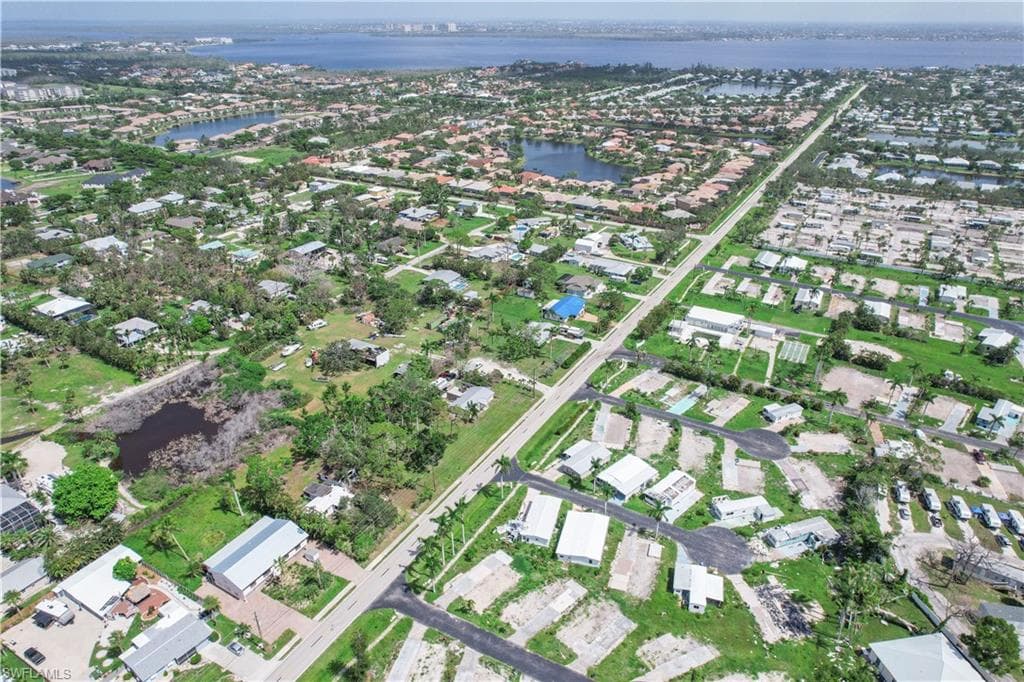 93 Sycamore LN, FORT MYERS FL 33908-2