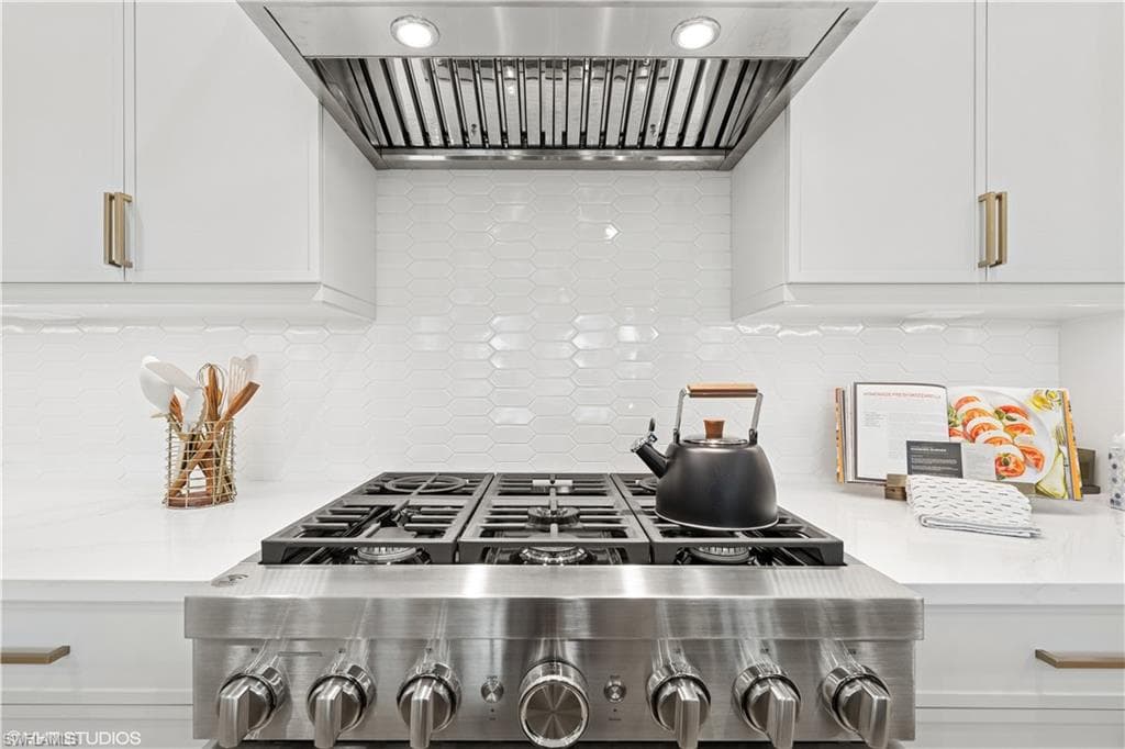 19781 Marino Lake CIR # 101, MIROMAR LAKES FL 33913-9