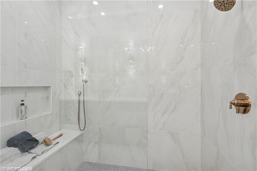 19781 Marino Lake CIR # 102, MIROMAR LAKES FL 33913-28