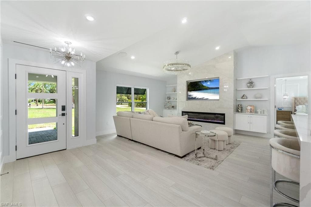 4106 3rd AVE SW, NAPLES FL 34119-10