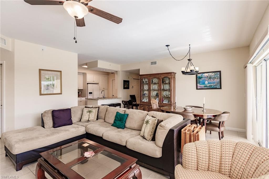 4700 Saint Croix LN # 318, NAPLES FL 34109-7