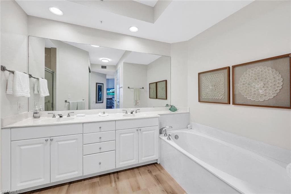 410 FLAGSHIP DR # 505, NAPLES FL 34108-12