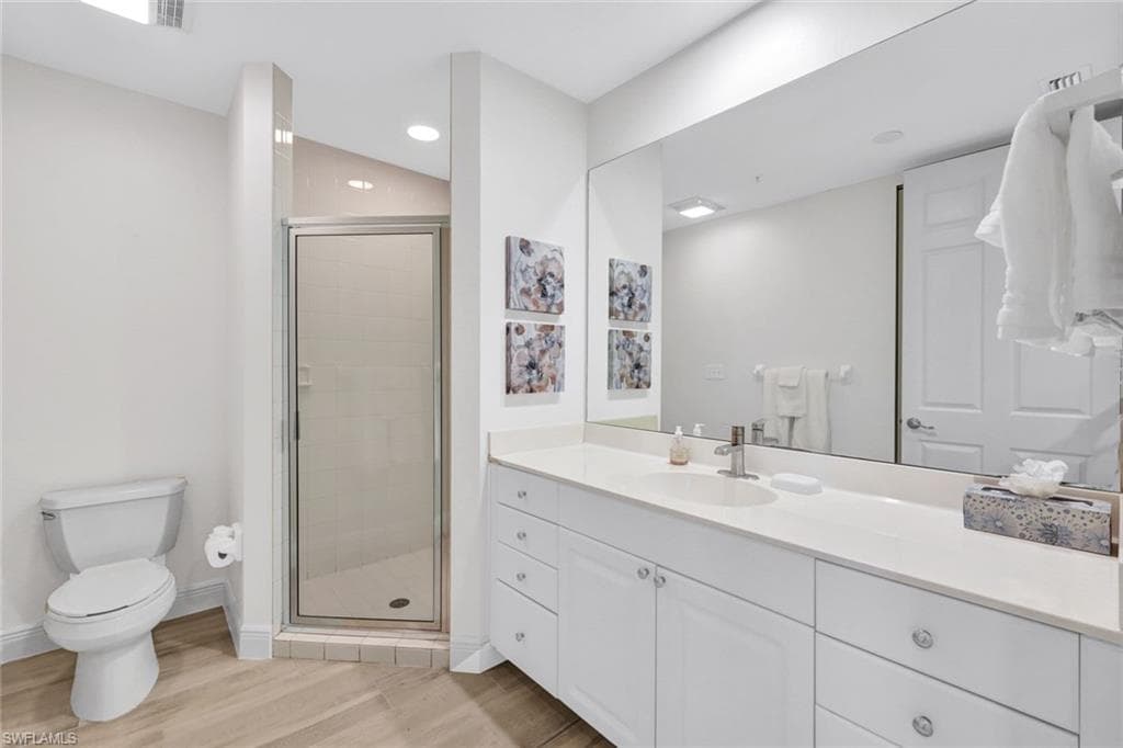 410 FLAGSHIP DR # 505, NAPLES FL 34108-16