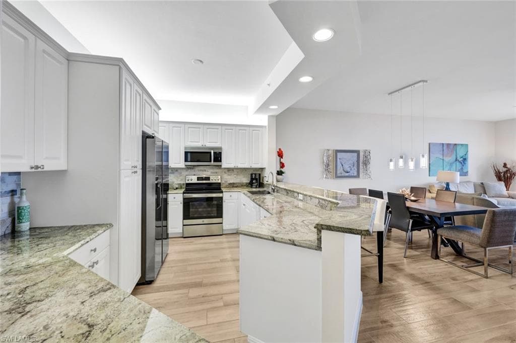 410 FLAGSHIP DR # 505, NAPLES FL 34108-7