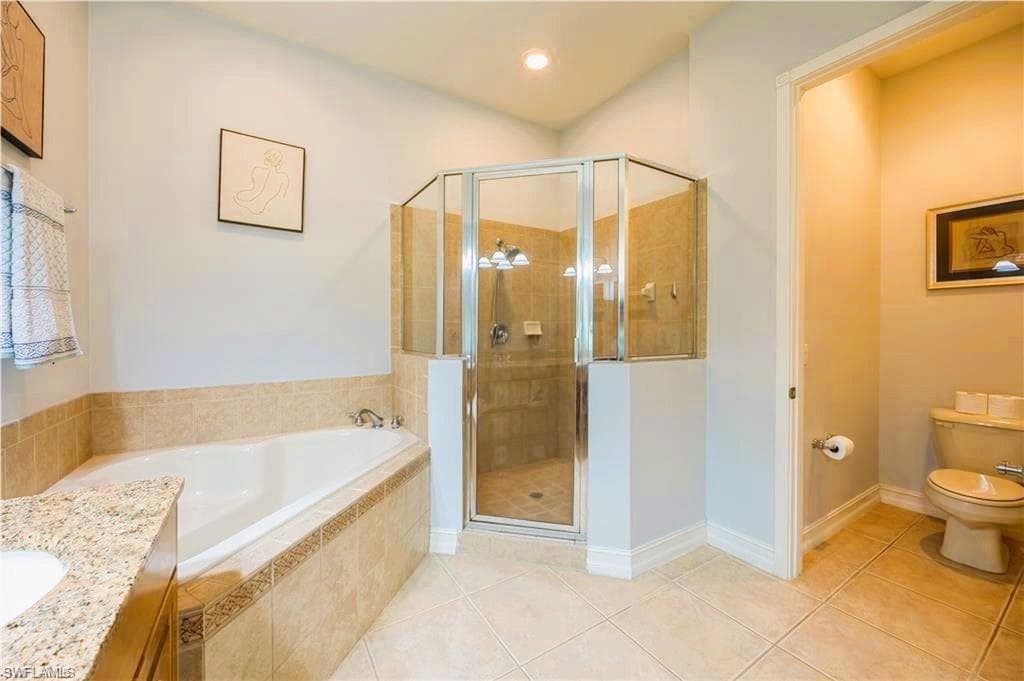 12099 Lucca ST # 201, FORT MYERS FL 33966-34