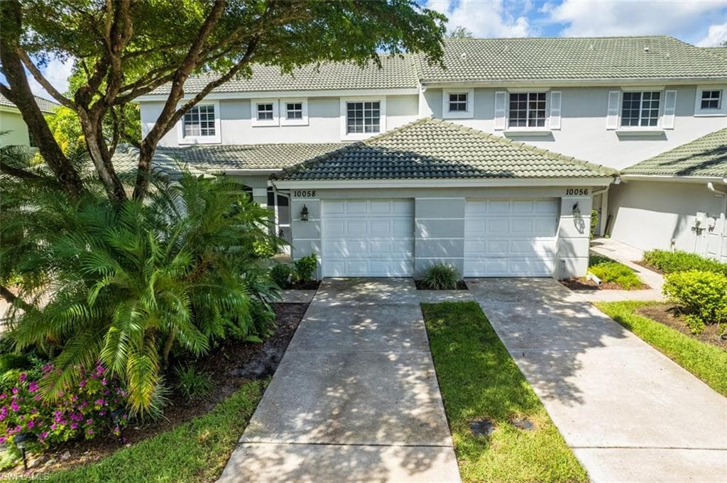 10058 Pacific Pines AVE, FORT MYERS FL 33966-4