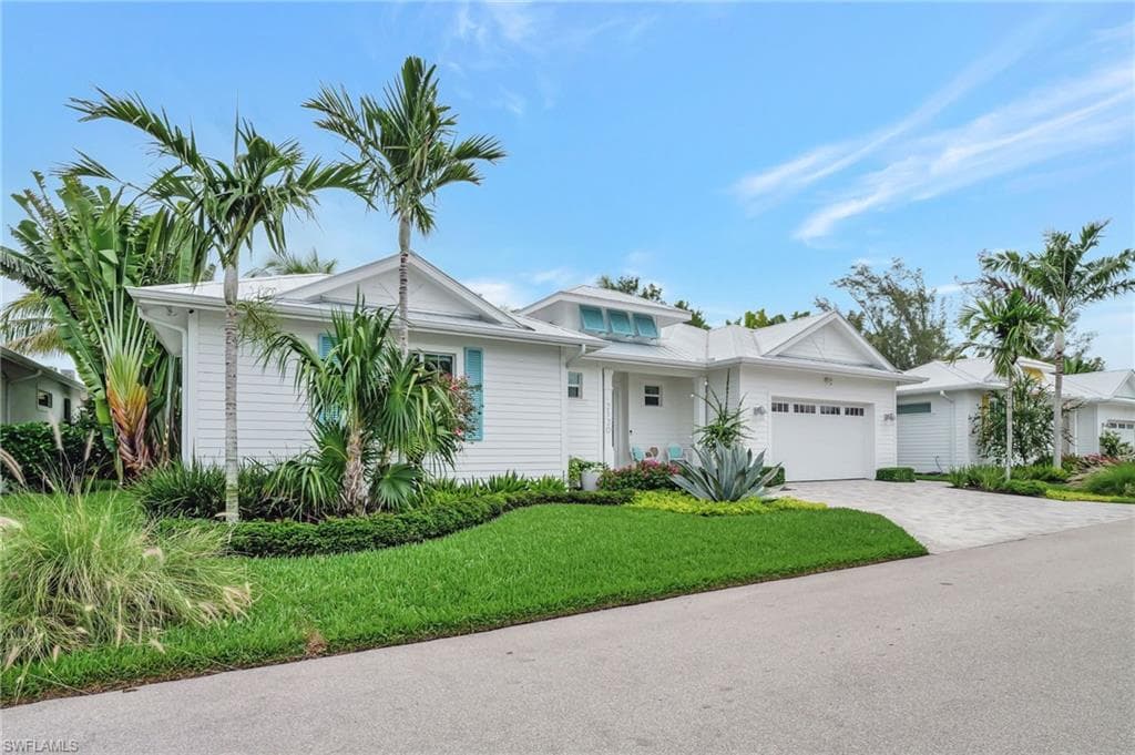 2120 Curtis ST, NAPLES FL 34112-1