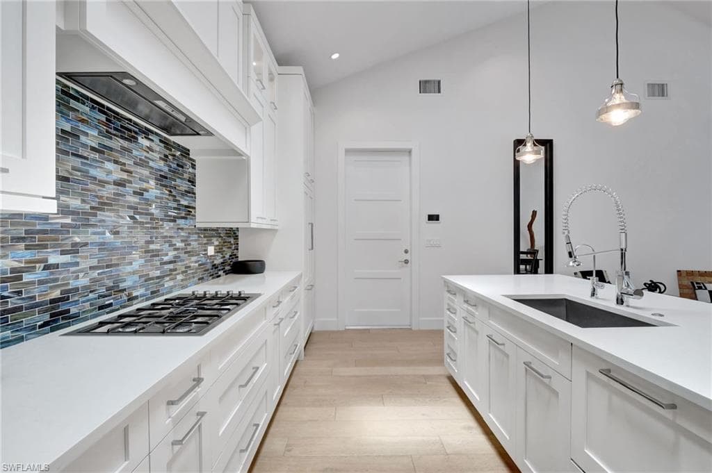 2120 Curtis ST, NAPLES FL 34112-11