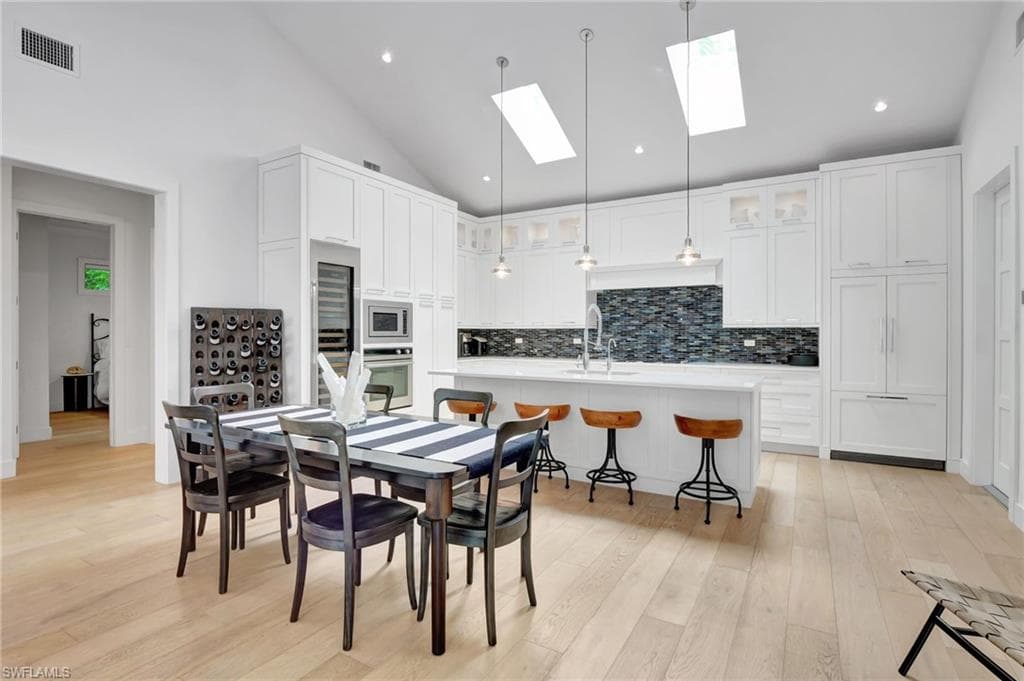 2120 Curtis ST, NAPLES FL 34112-8