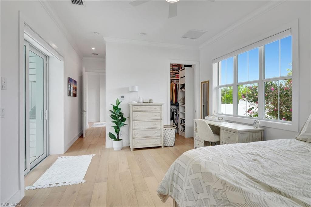 2120 Curtis ST, NAPLES FL 34112-29