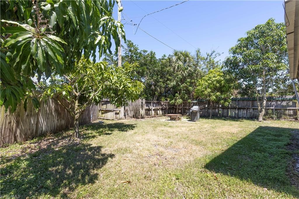 1141 S Alhambra CIR, NAPLES FL 34103-26