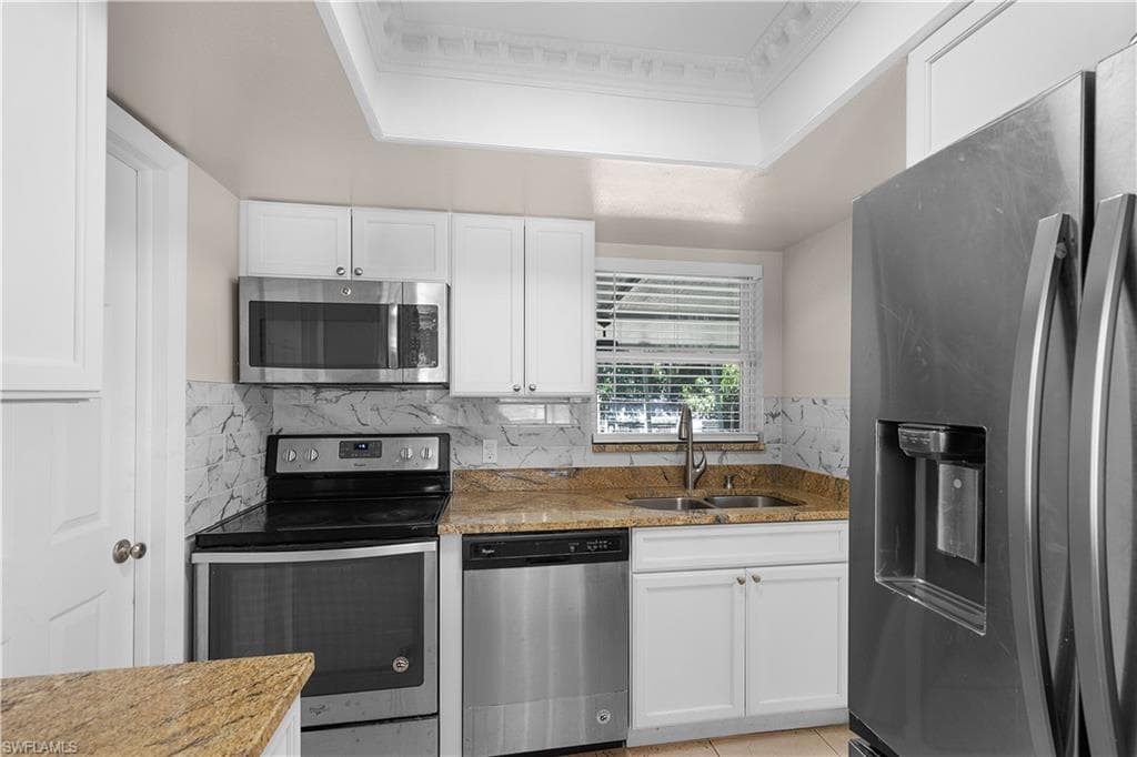 1141 S Alhambra CIR, NAPLES FL 34103-11