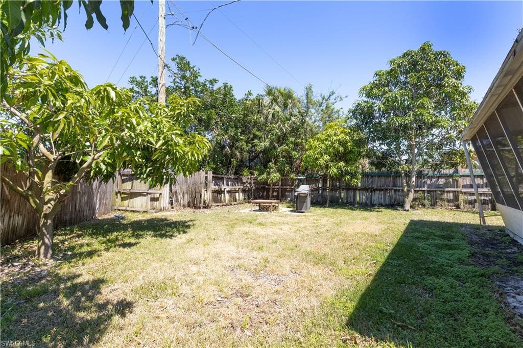 1141 S Alhambra CIR, NAPLES FL 34103-27