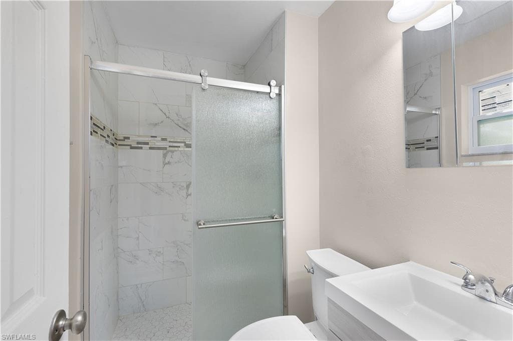 1141 S Alhambra CIR, NAPLES FL 34103-17