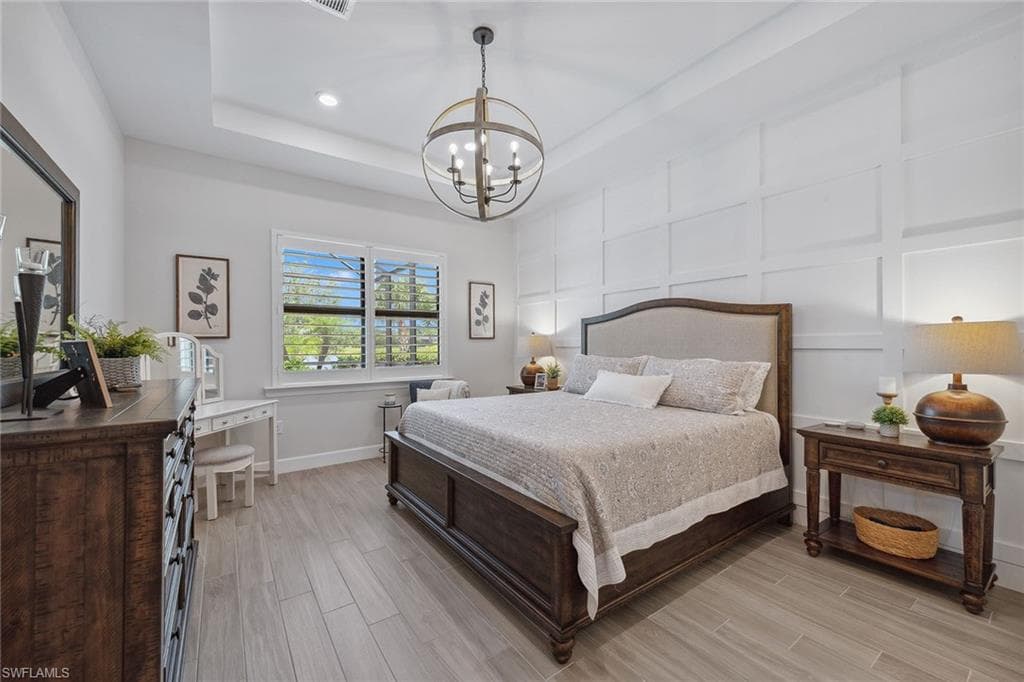 2703 Aviamar CIR, NAPLES FL 34114-15