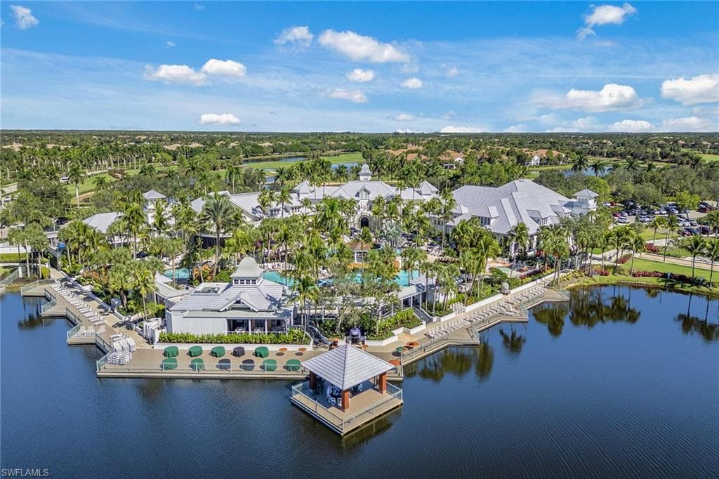 2703 Aviamar CIR, NAPLES FL 34114-49