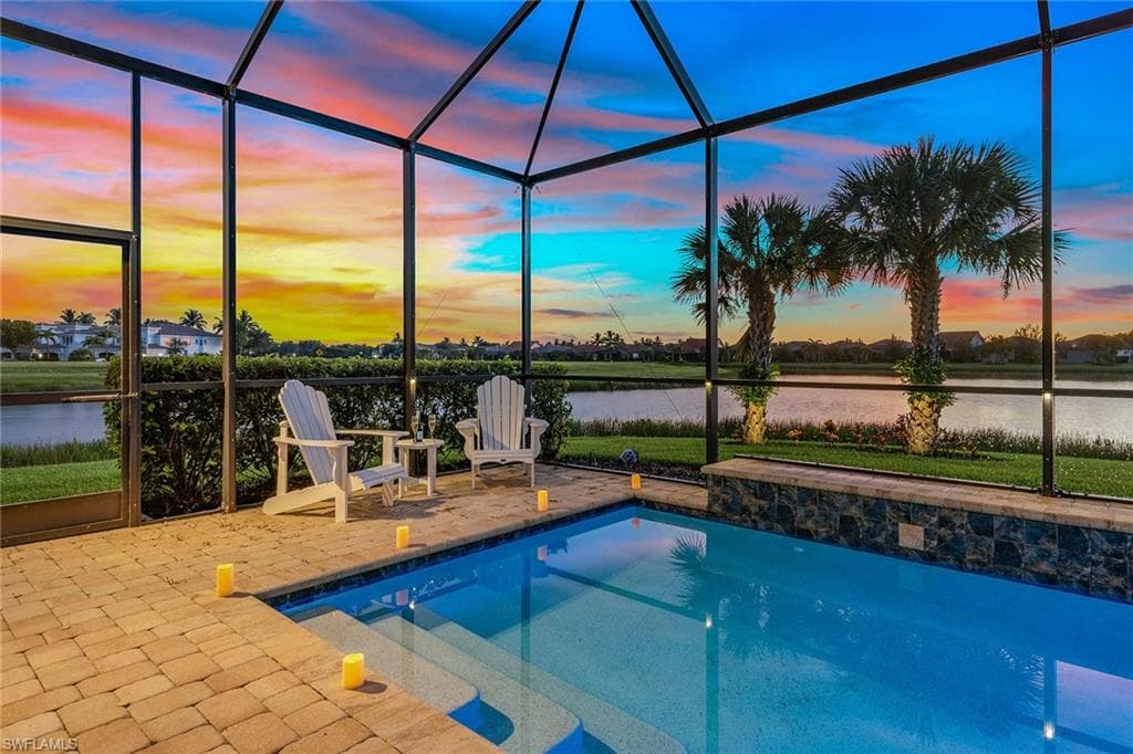 2703 Aviamar CIR, NAPLES FL 34114-30