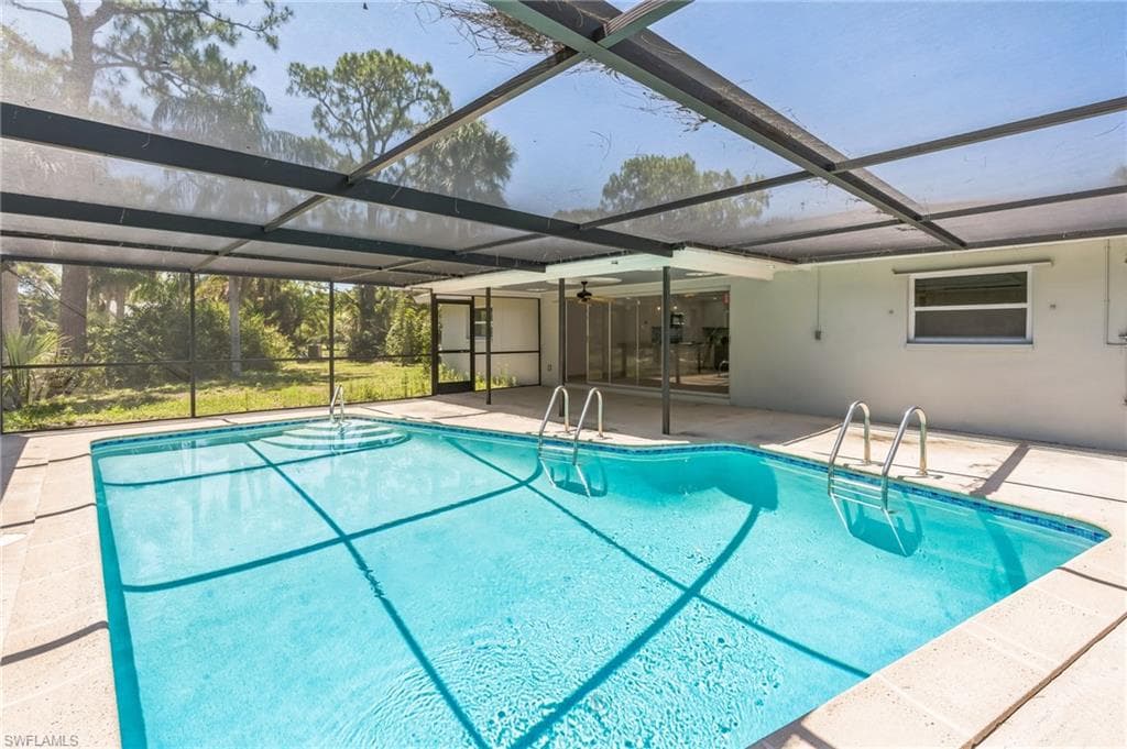 13724 River Forest DR, FORT MYERS FL 33905-2